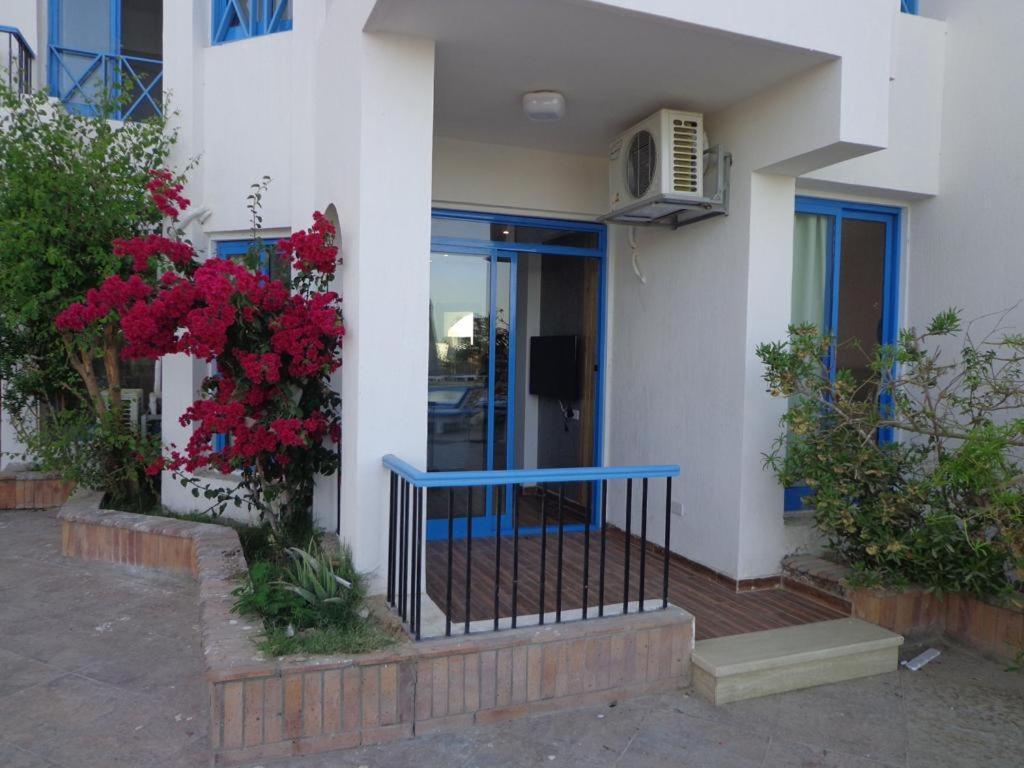 La Casa Beach Хургада Экстерьер фото